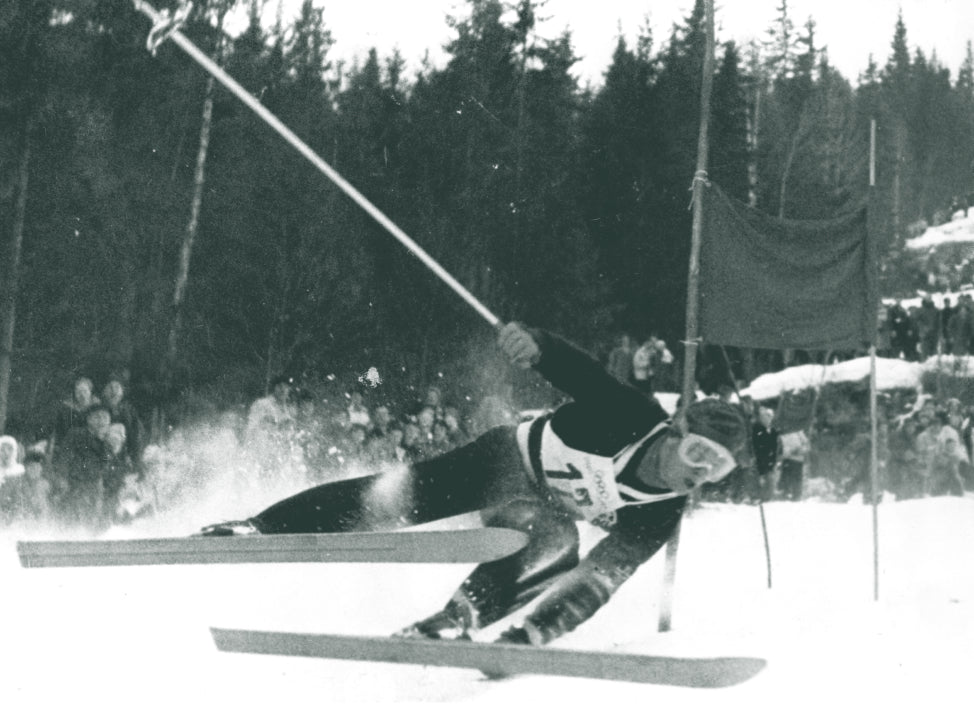 1952 Winter Olympics in Oslo. Stein Eriksenwins Olympic gold on his father's Streamlines ski